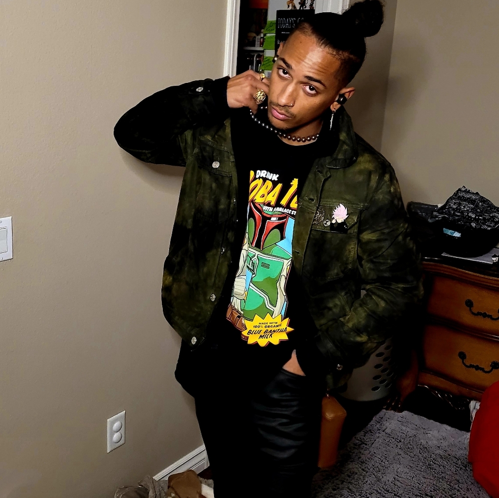 Meet your Posher, Michael 🌺🏝 - Picture 16 of 16